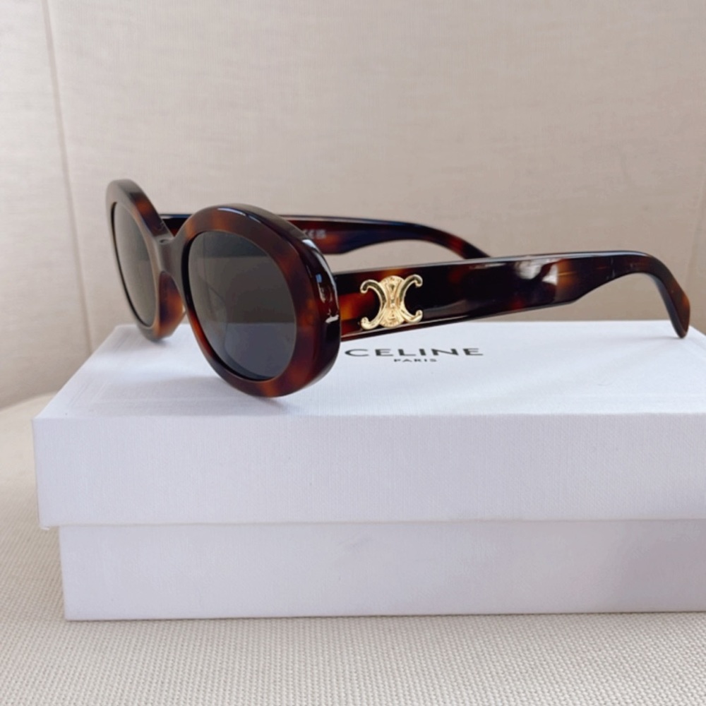 NEW Celine Triomphe Sunglasses Havana - Includes: Case + Box + Dust cloth